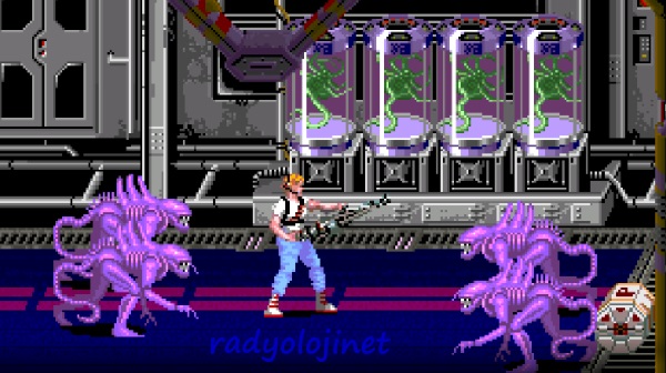 Play 🕹️ Aliens 🕹️ Game Online